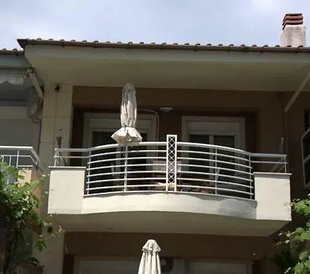 Giannakis Chrysi Ammoudia